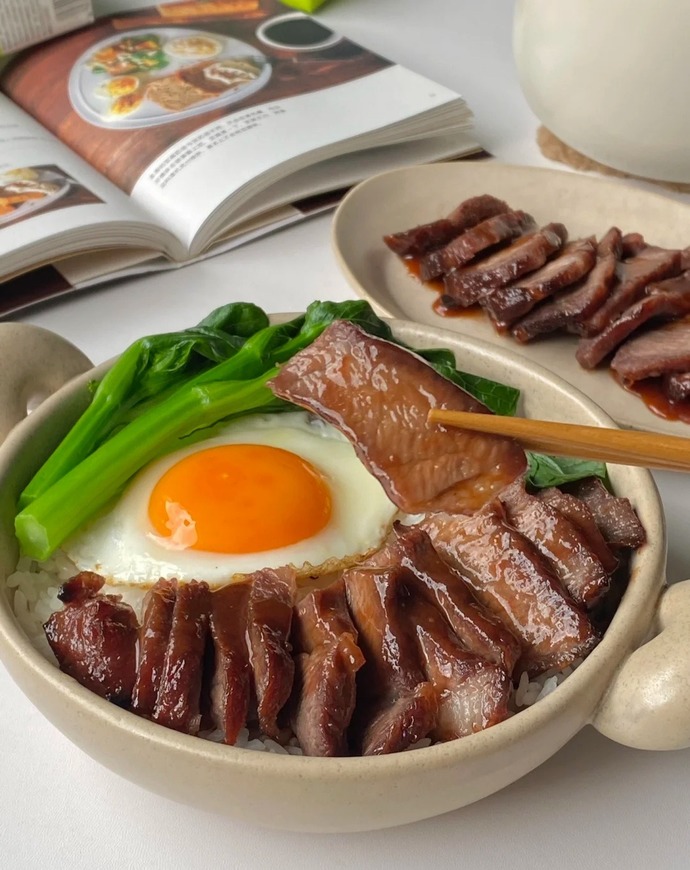 Would you eat Korean beef and egg ricebowl?