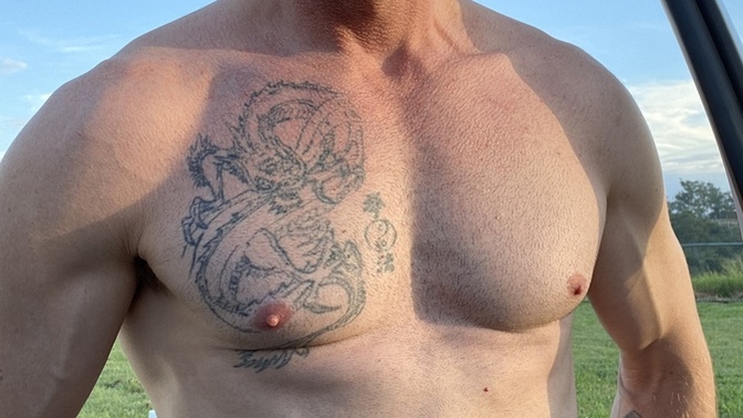 Any unfinished tattoos, these are from 2004 😂 ?