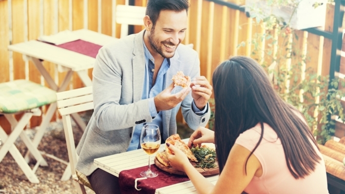 What makes you say yes to a date?