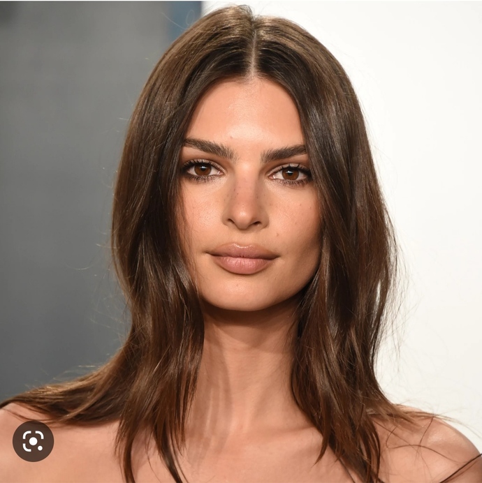 WWhat do you think of this actress?