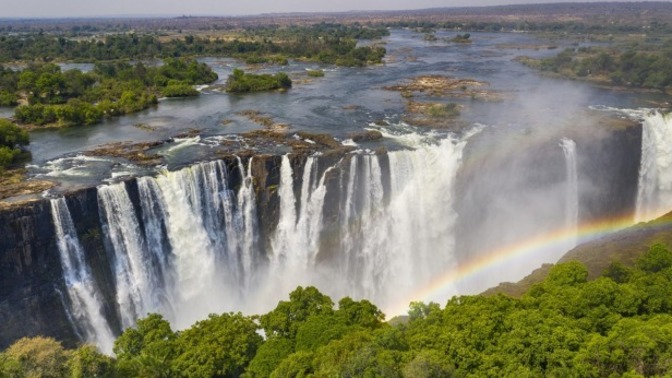 Kruger and Blyde vs Victoria Falls and Chobe? Which of these would be a better side trip from Cape Town?