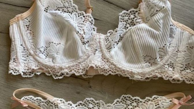 Do you think this lingerie set is cute?