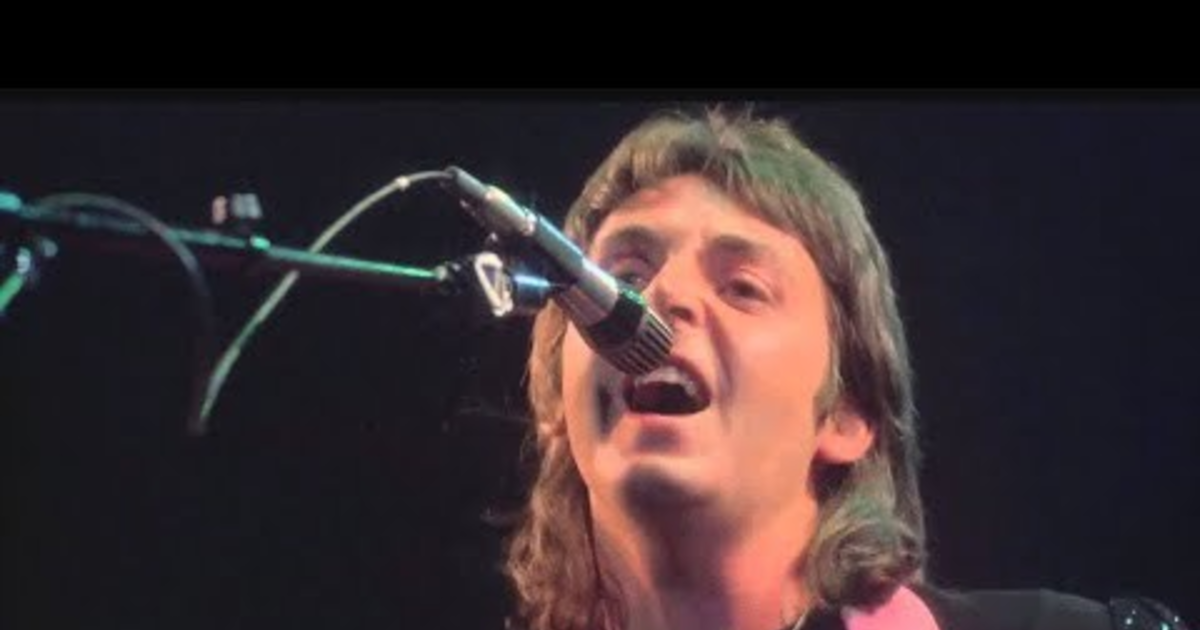 Jet, I can almost remember the funny faces? - GirlsAskGuys