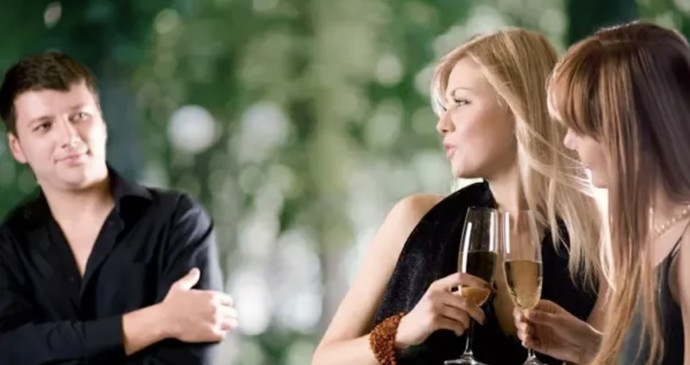 What is your favorite physical trait on someone that you are interested in or find attractive?
