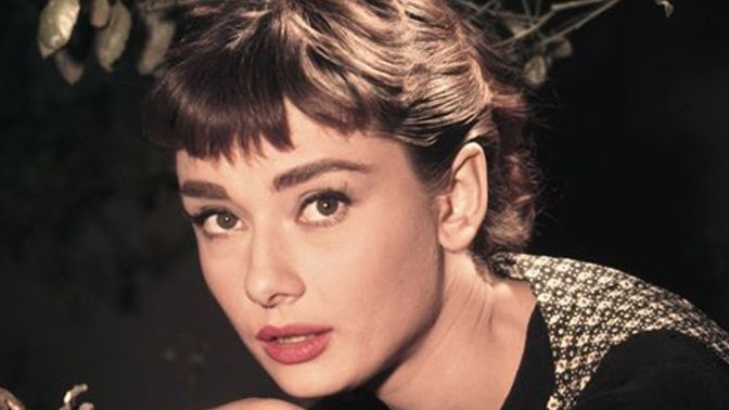 Girls, what do you think about Audrey Hepburn and her style?