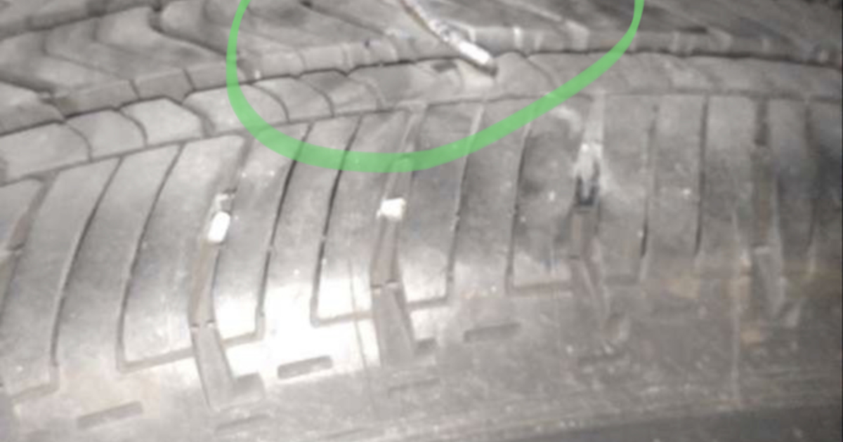 No flat tire light on my dashboard but there’s a nail on my tire