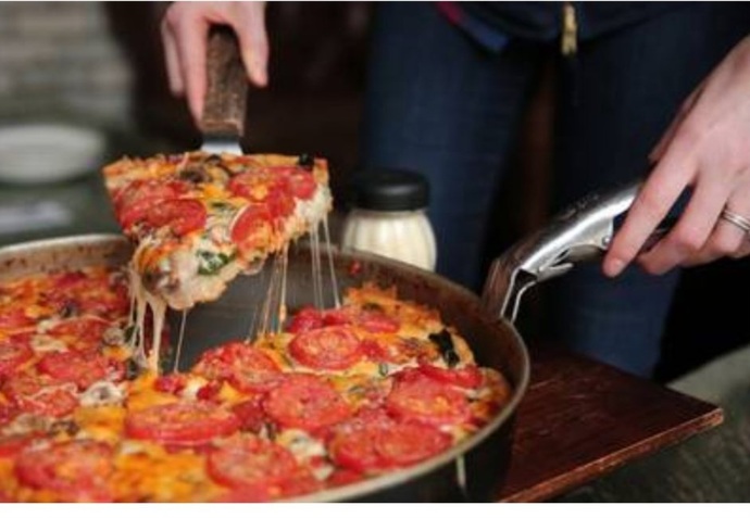 What are your favorite pizza toppings? And do you have any unconveniental toppings that you like?