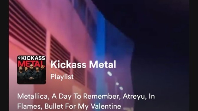 Why does my spotify looks like this?