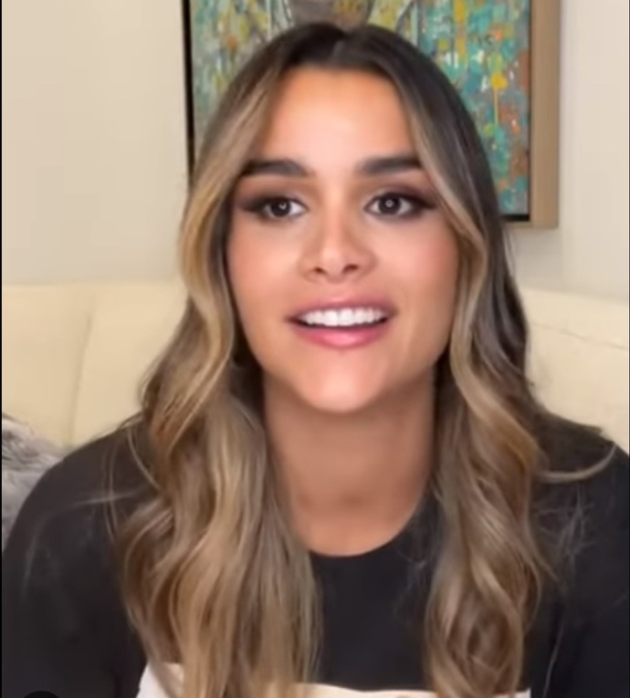 What do you think of Dominican model Clarissa Molina, overall look wise?