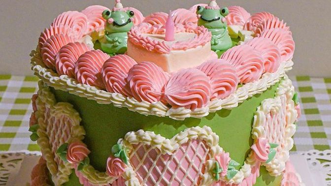 What do you think of this cakes' theme and presentation?