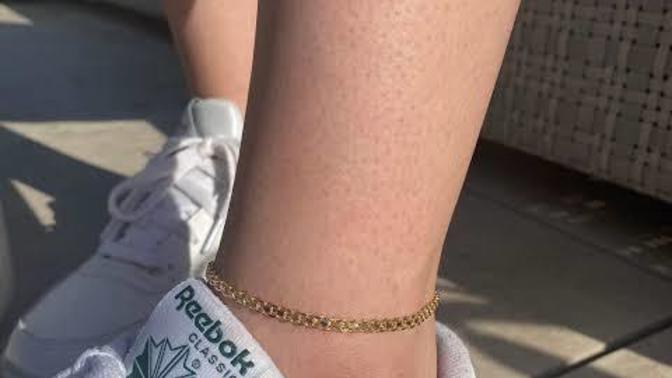 Which way do you find guys wearing anklets?