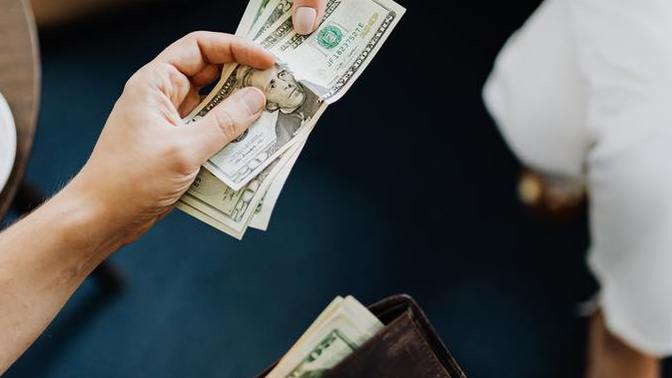 Is it normal that my girlfriend wants me to pay for everything?