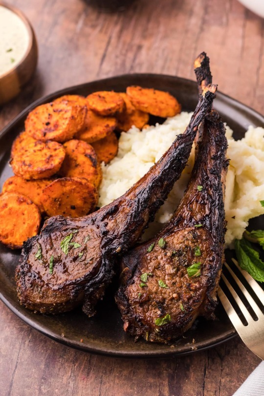 broiled lamb chops
