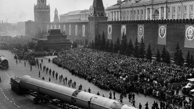 Should we have military parades with tanks and missiles?