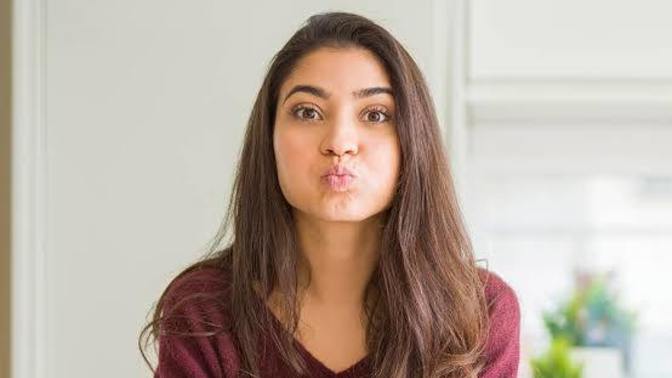 Are wide faces with chubby cheeks appealing or just slim and sexy kind of faces are appealing?