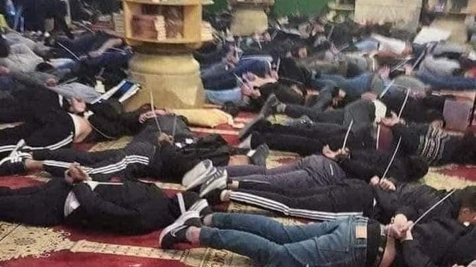Yesterday Zionist entity break into the al aqsa mousque while people are praying why no one talk about it?