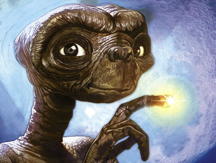 This photo is for those who don't remember or don't know who ET is