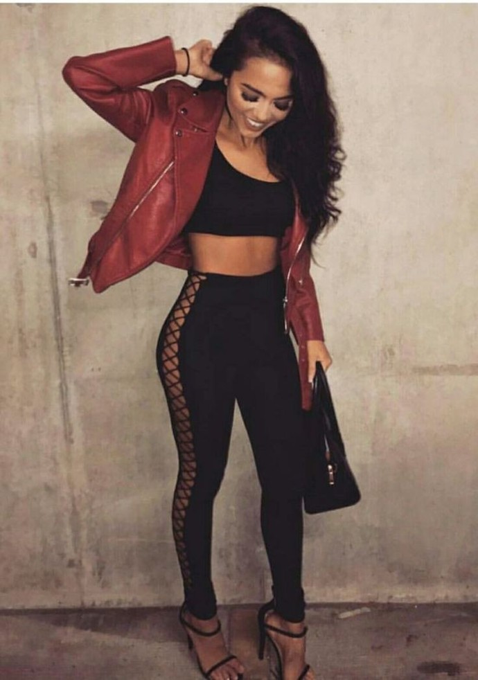 Could anyone send me examples of what to wear to a party/ bar / club that won’t attract the wrong men?