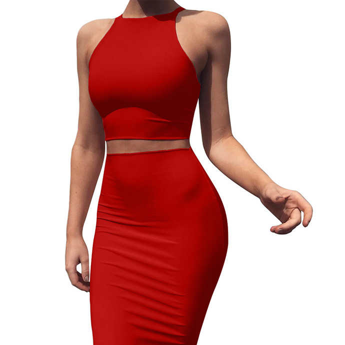 Could anyone send me examples of what to wear to a party/ bar / club that won’t attract the wrong men?