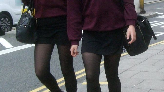 Should tights be allowed in schools?