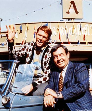 Howard Cunningham (Tom Bosley, Happy Days)