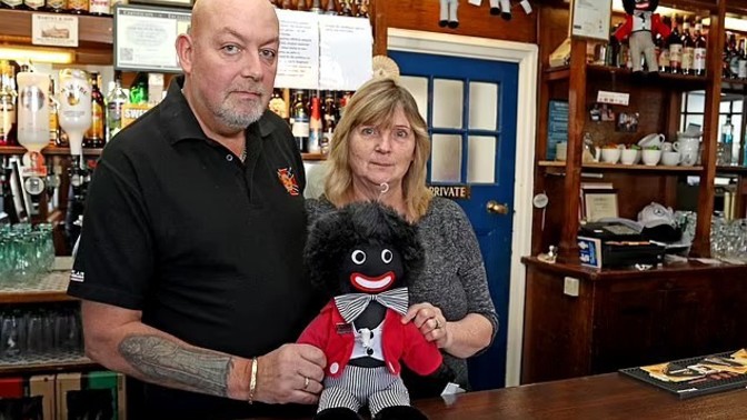 Are golliwogs allowed in America?