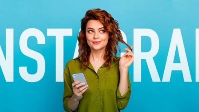 What do girls think of people who like their stories?