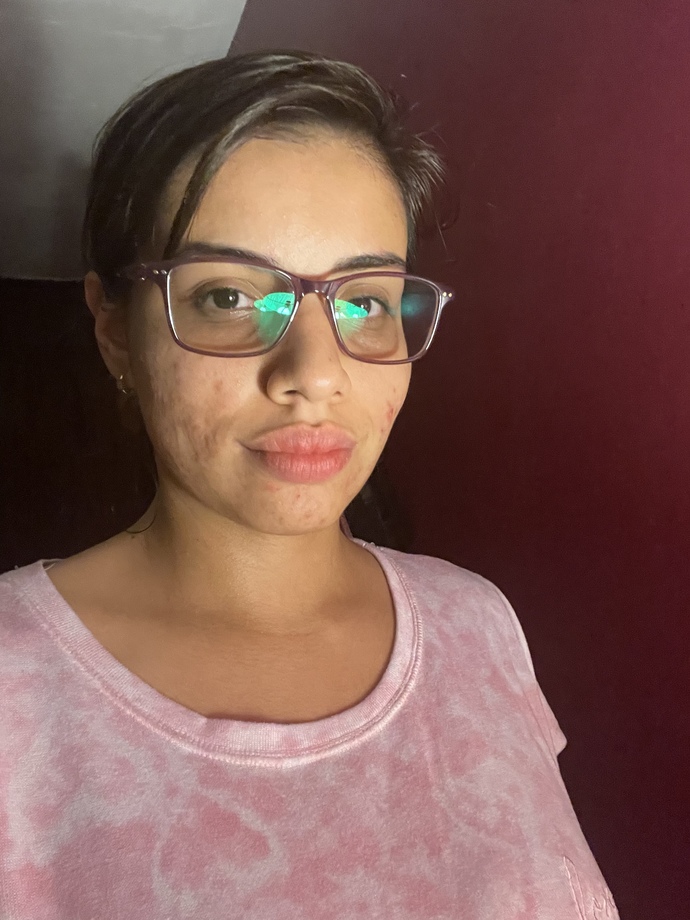 Why do I feel nerdy but at the same time feel kind of confident wearing glasses? Do glasses make a female more attractive or not really?