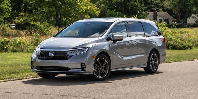 Can you choose the best minivan?