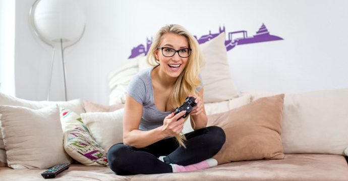 Girls, if a guy friend or partner wanted you to try playing a game he thinks you would like would you give it a try?