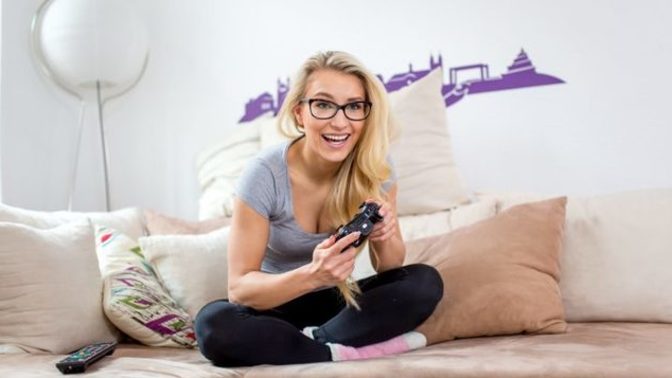 Girls, if a guy friend or partner wanted you to try playing a game he thinks you would like would you give it a try?