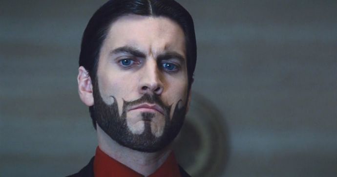 Who is better looking than Henry Cavil?