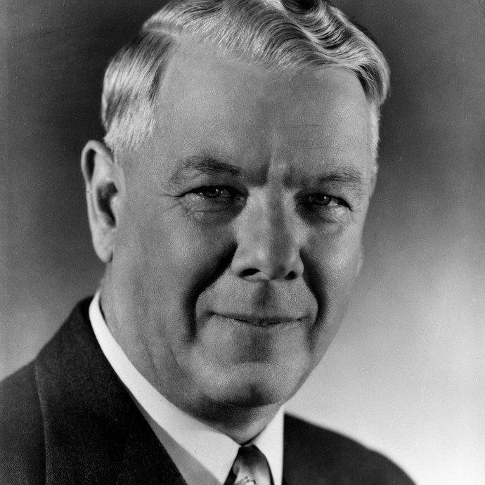 Can you rate the attractiveness of Dr. Verwoerd?