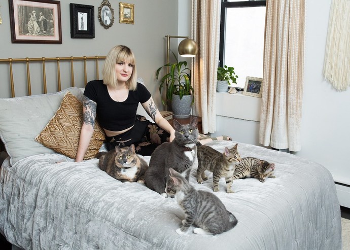 Would you date a “crazy cat lady”?