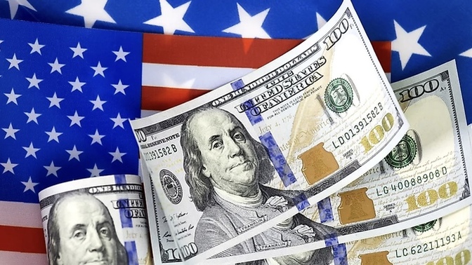 How much do you need to earn a year to be rich?