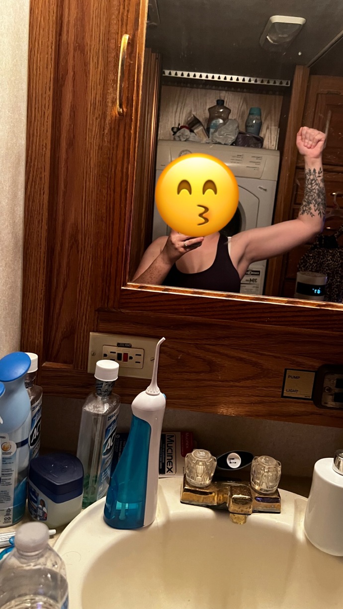 Do I have big arm muscles for a woman that doesnt work out?