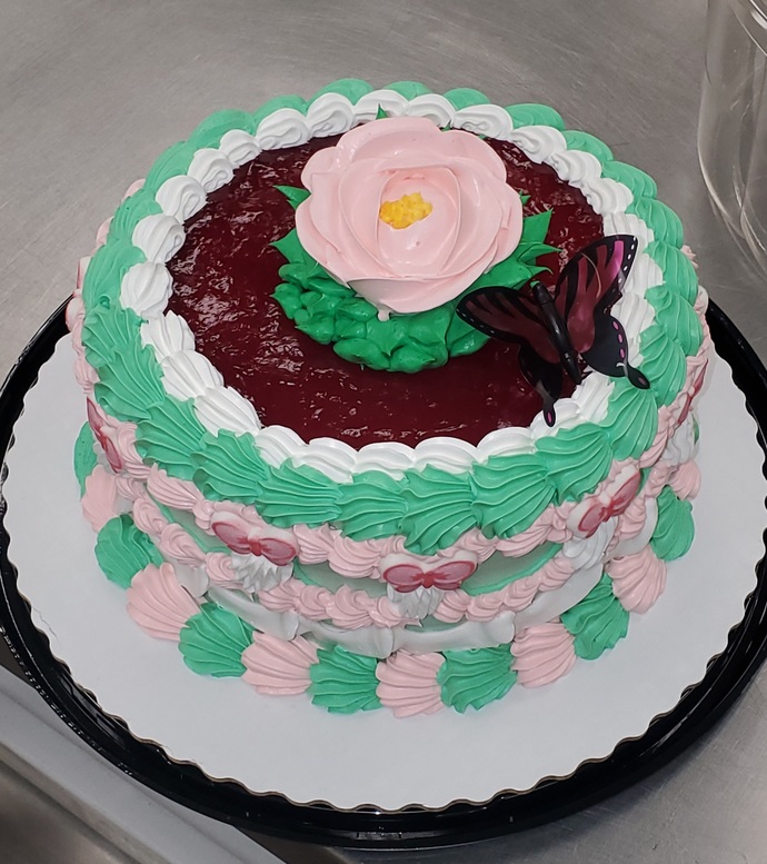 What do we think of this cake?