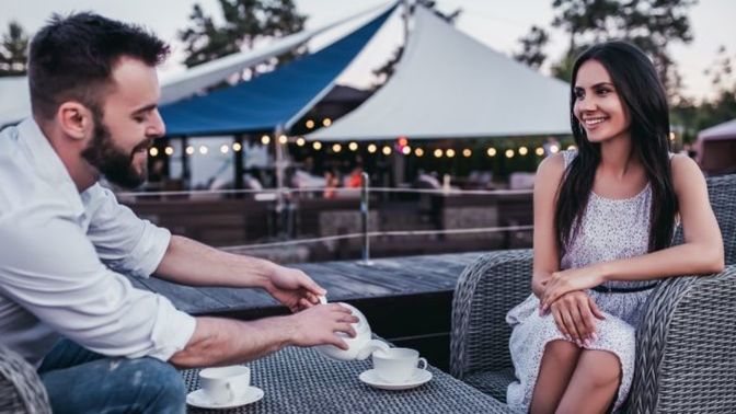 How do I know if I am in a talking stage with a guy or not? What are the signs?
