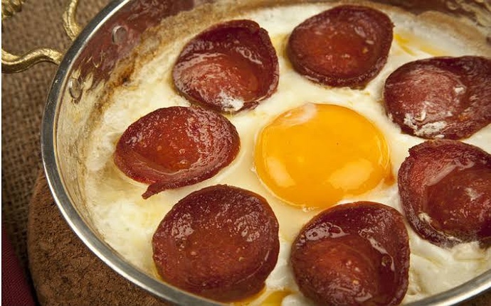 Do you taste “sucuklu yumurta” ?