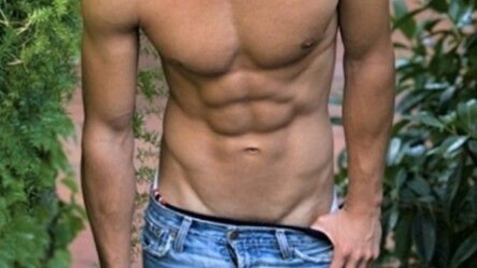 What do you think of the low-rise pants look on men that are toned and muscular?