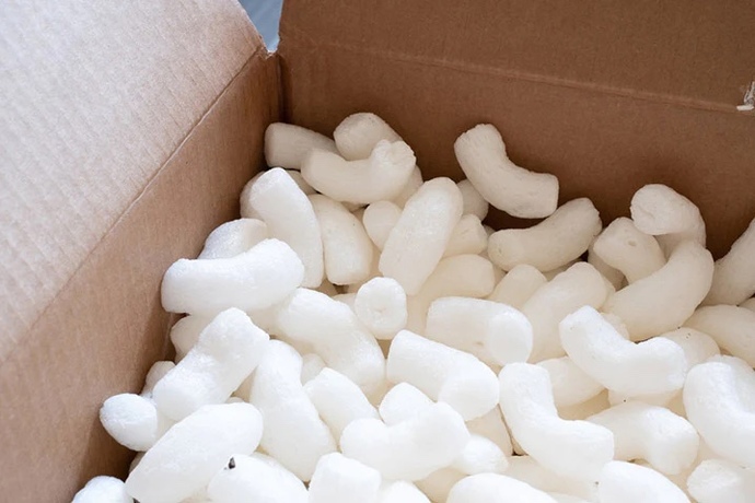 Are packing peanuts edible?