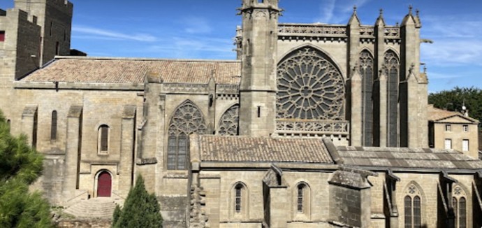 What do you think of this small medieval French village?