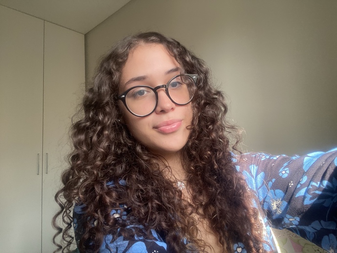 Do you know this girl?