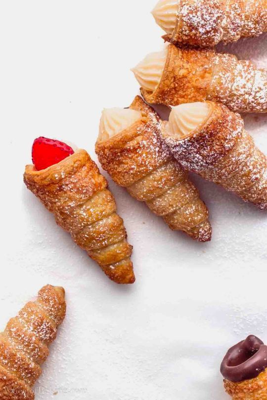 THIS or THAT, desserts edition?