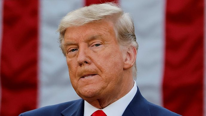 What would you do if Donald Trump was flirting with you?