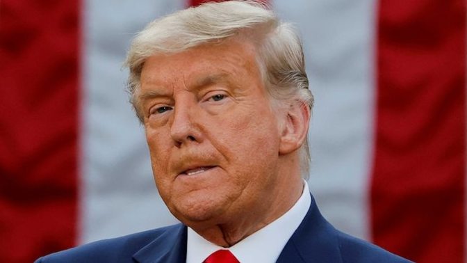 What would you do if Donald Trump was flirting with you?