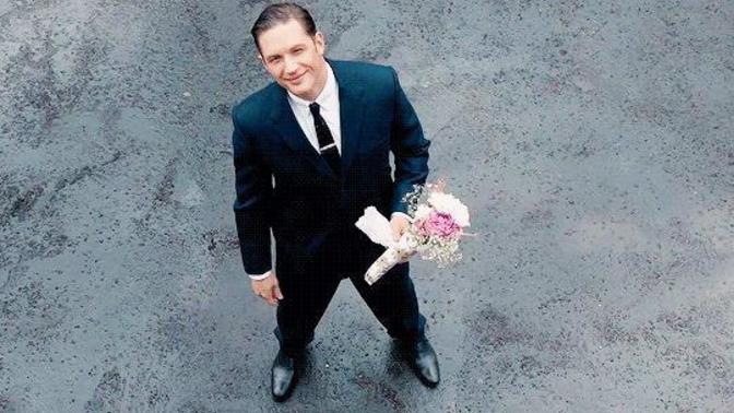 If you are very angry with your boyfriend will you still accept the flowers from him or No?