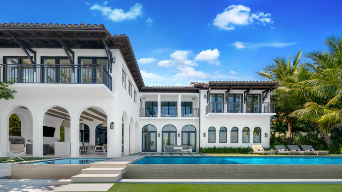 How much do you need to make to afford a 20 million dollar mansion?