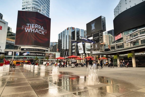 Torontonians and Non-Torontonians! Do you think that Toronto Dundas Square has modified better or modified to fast?