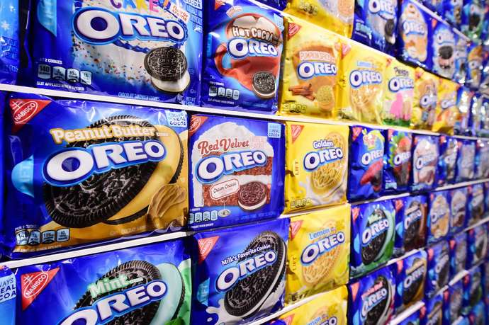 Peanut butter Oreos? Excuse me while I throw up!
